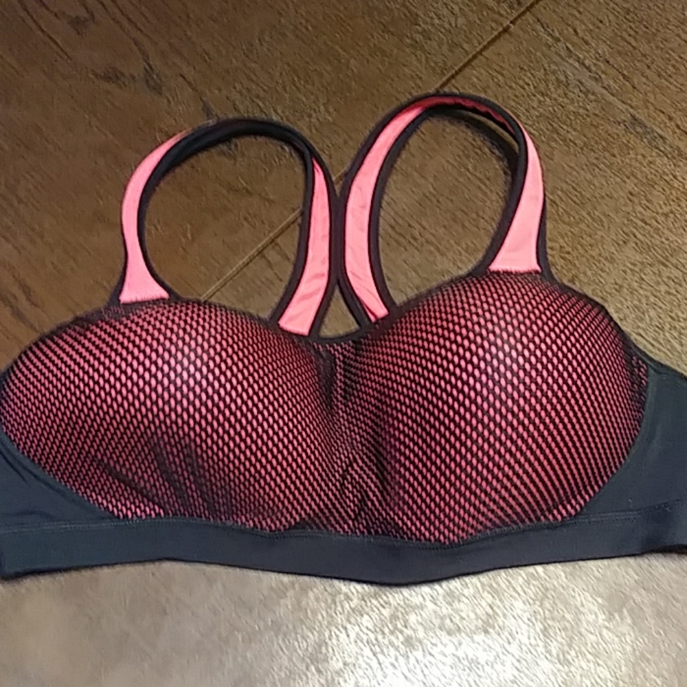 Champion sports bra